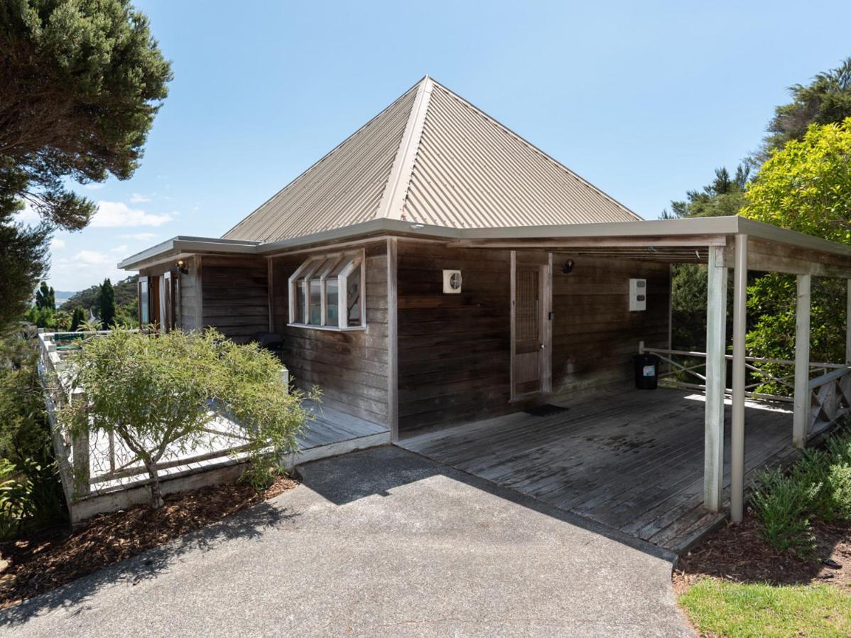 Te Maiki Escape - Russell Holiday Home المظهر الخارجي الصورة