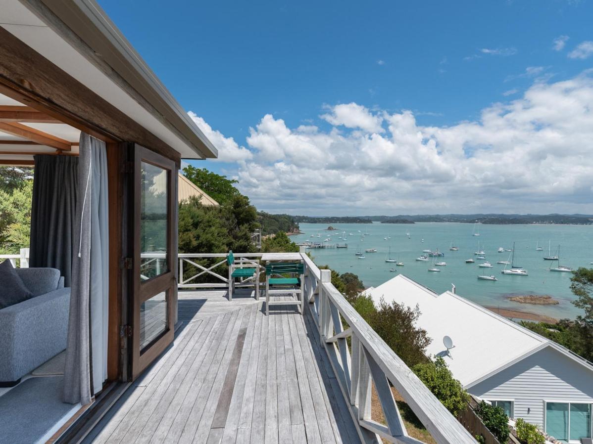 Te Maiki Escape - Russell Holiday Home المظهر الخارجي الصورة